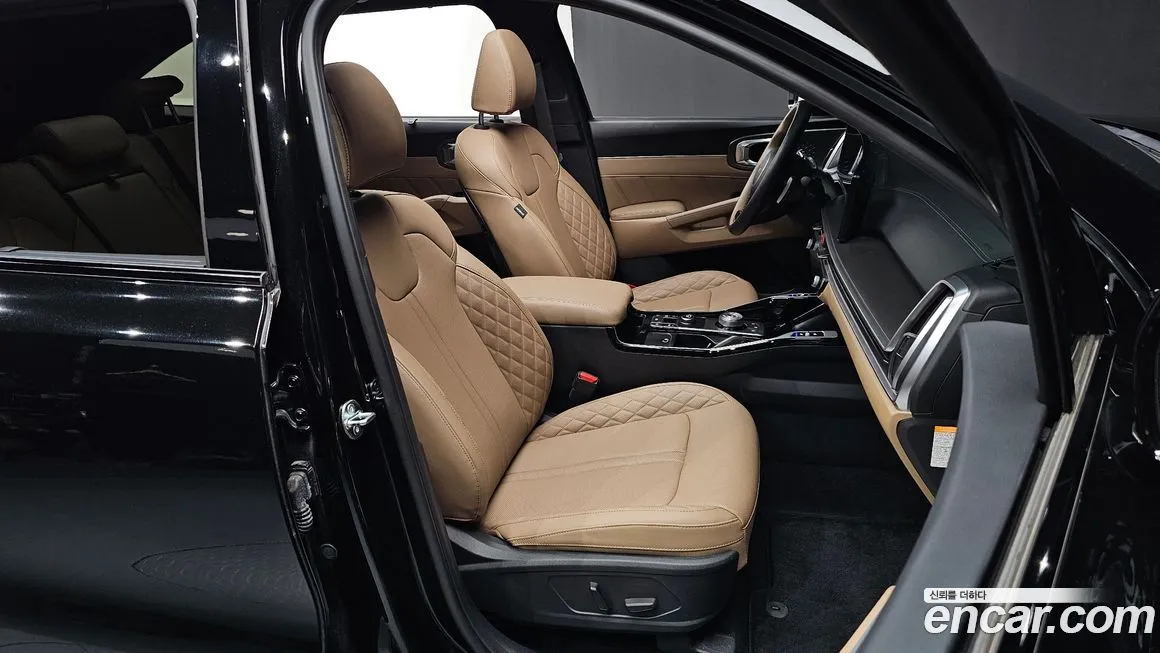 Kia Sorento — фото 10