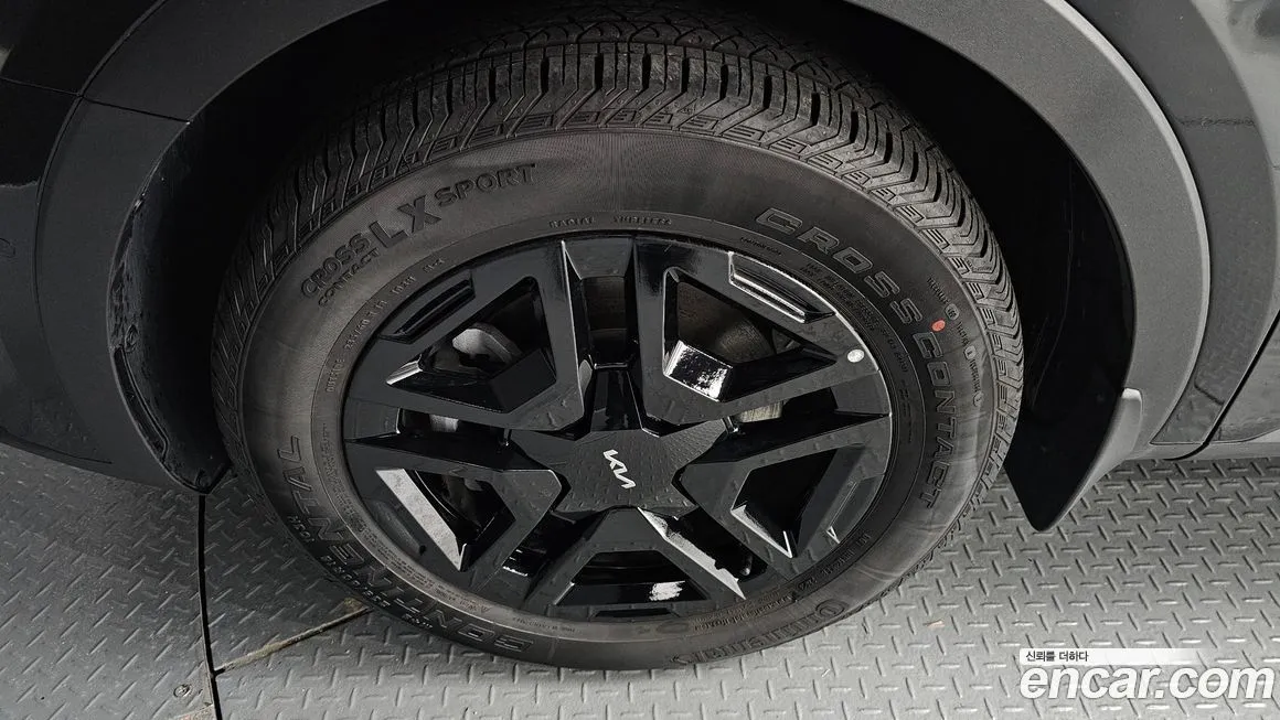 Kia Sorento — фото 5
