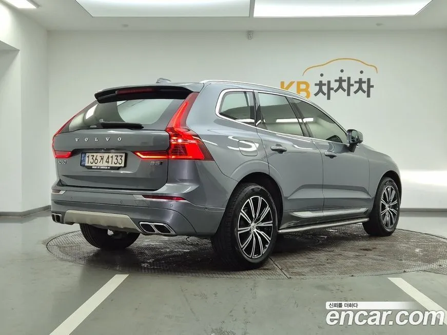 Volvo XC60 — фото 4