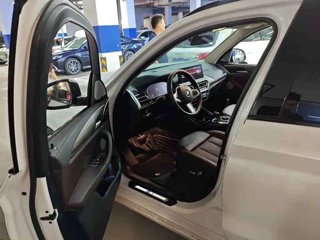 BMW X3 2023 из CN, фото 2