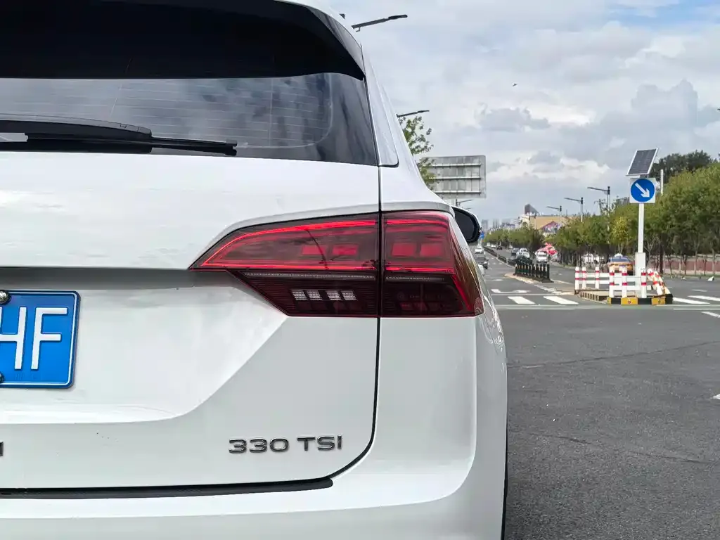 Volkswagen Tayron 2021 из CN, фото 10