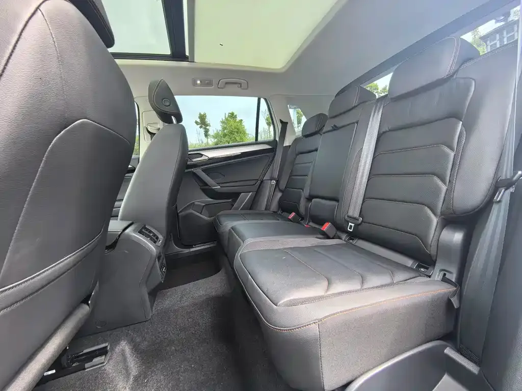 Volkswagen Tayron 2021 из CN, фото 8