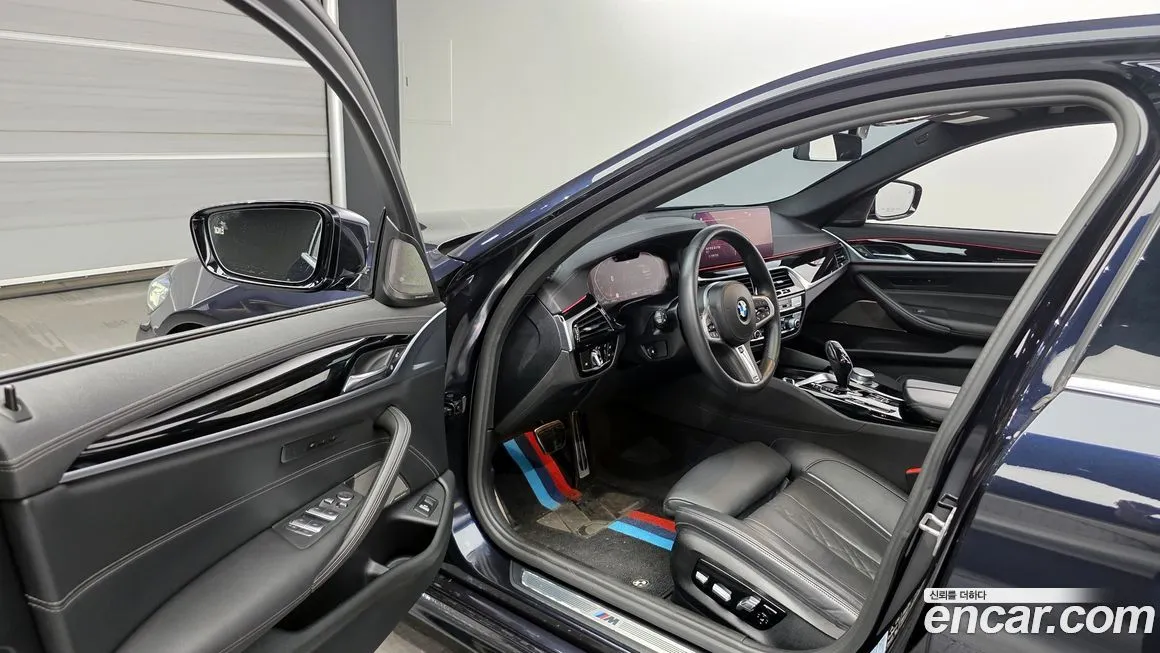 BMW 5-Series 2021 из KR, фото 10
