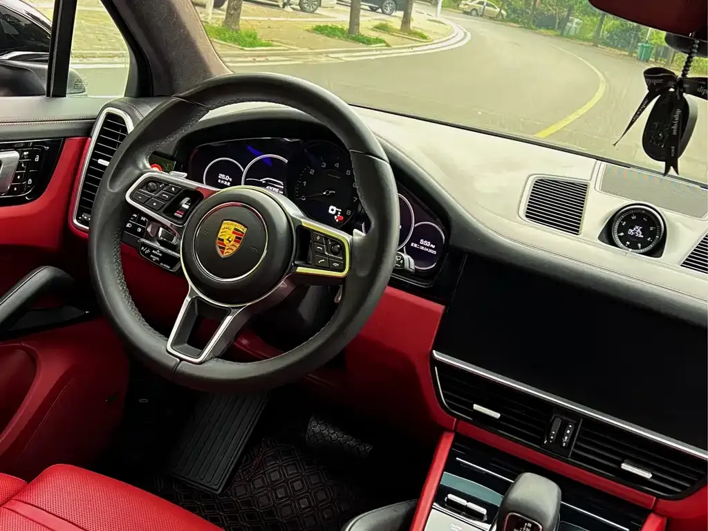 Porsche Cayenne 2021 из CN, фото 9
