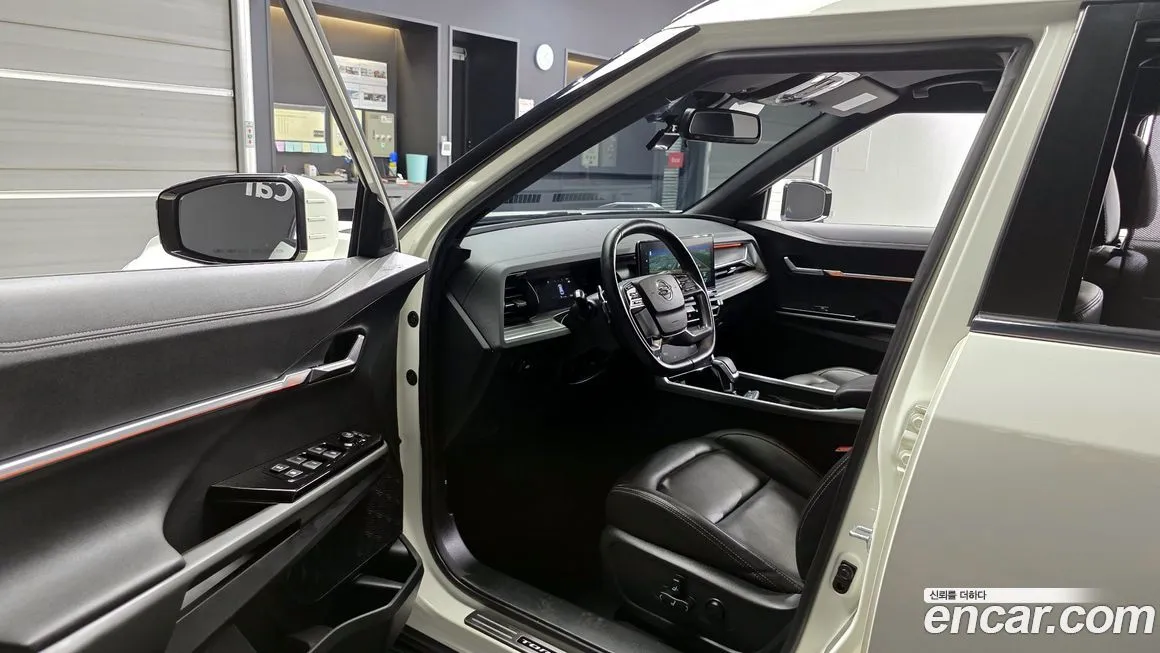 KG Mobility (Ssangyong) Torres — фото 10