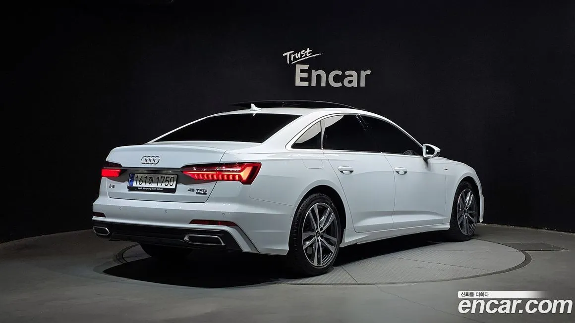 Audi A6 — фото 2