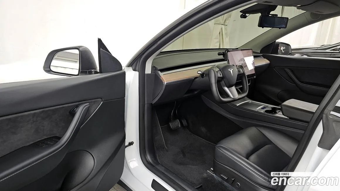 Tesla Model Y 2022 из KR, фото 10