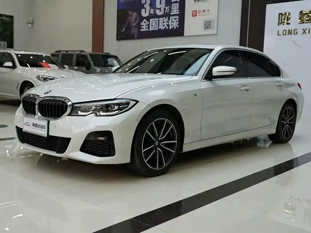 BMW 3 Series 2021 из CN, фото 1