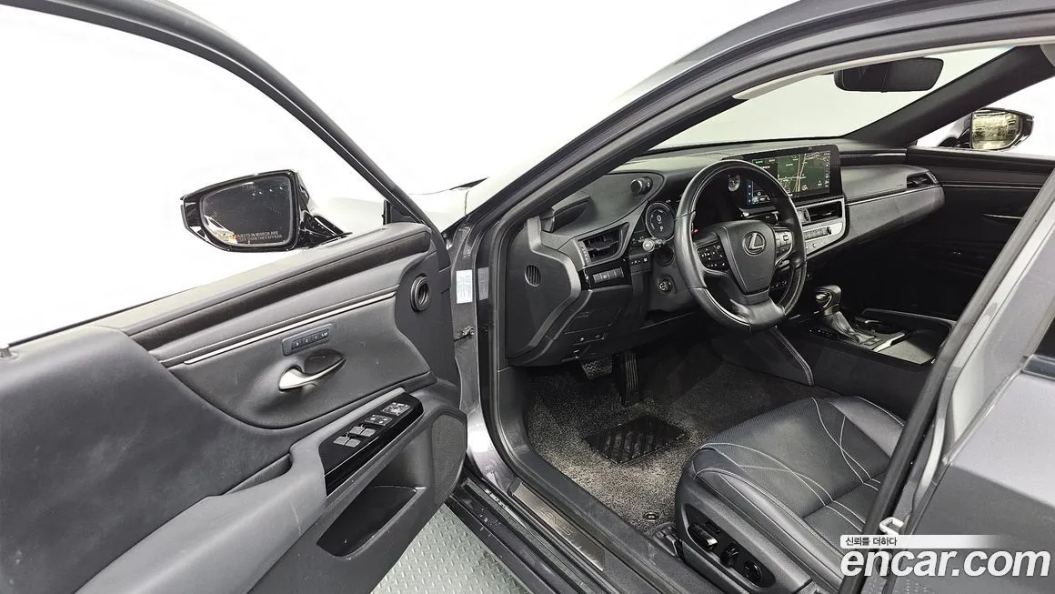 Lexus ES 2023 из KR, фото 10