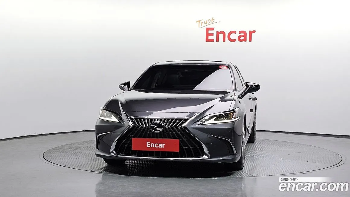 Lexus ES 2023 из KR, фото 3