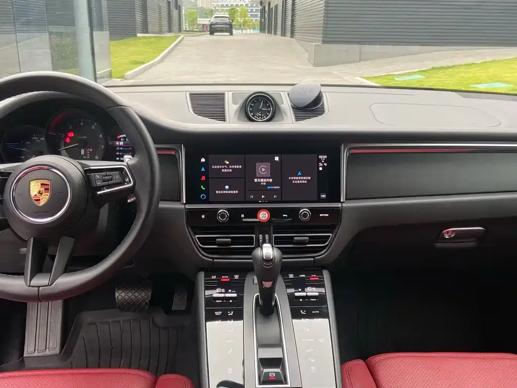 Porsche Macan 2024 из CN, фото 6