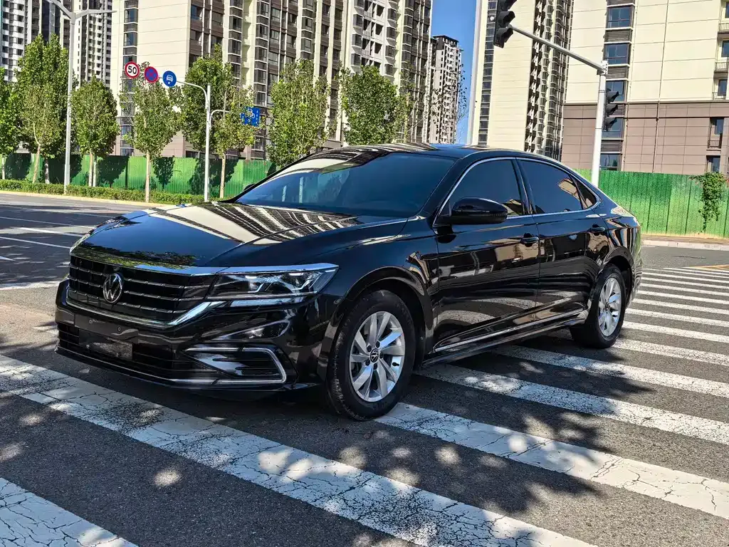 Volkswagen Passat 2021 из CN, фото 1