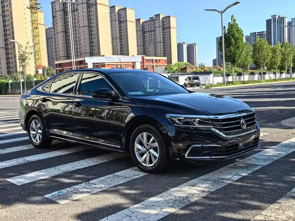 Volkswagen Passat 2021 из CN, фото 2