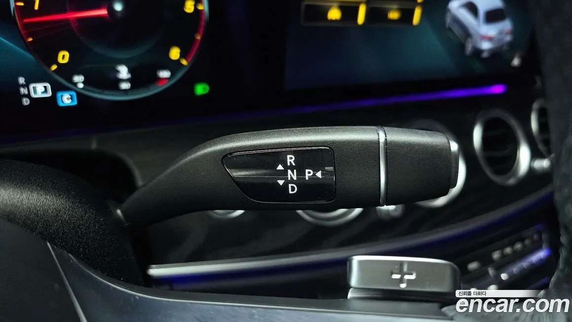 Mercedes-Benz E-Class 2021 из KR, фото 9