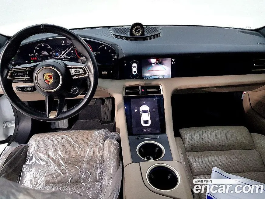 Porsche Taycan 2021 из KR, фото 7