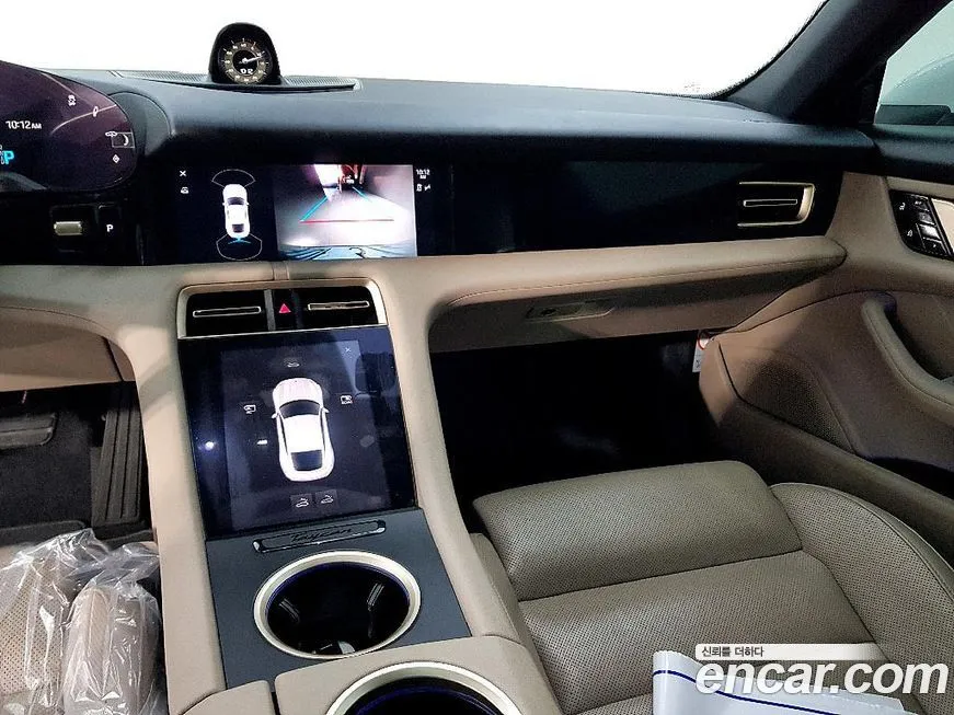Porsche Taycan 2021 из KR, фото 9