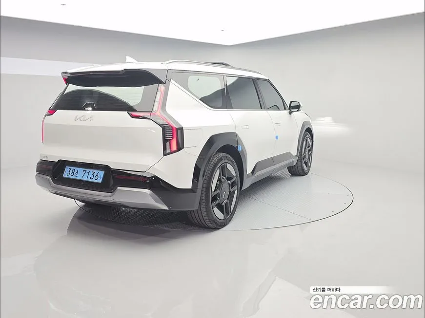 Kia EV9 — фото 4