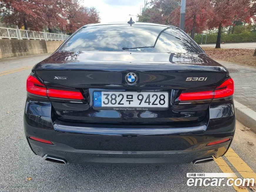 BMW 5-Series 2023 из KR, фото 4