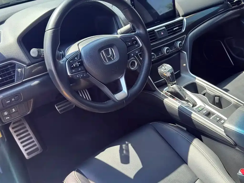 Honda Accord 2022 из CN, фото 5
