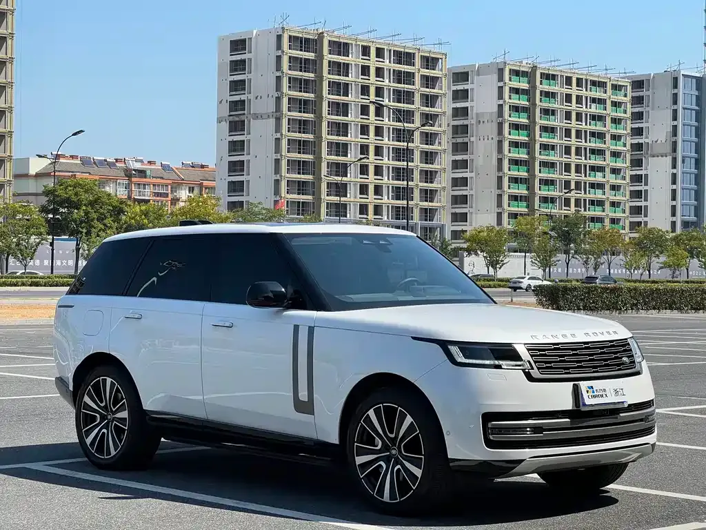 Land Rover Range Rover 2024 из CN, фото 2
