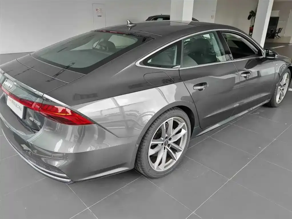 Audi A7 2024 из CN, фото 5
