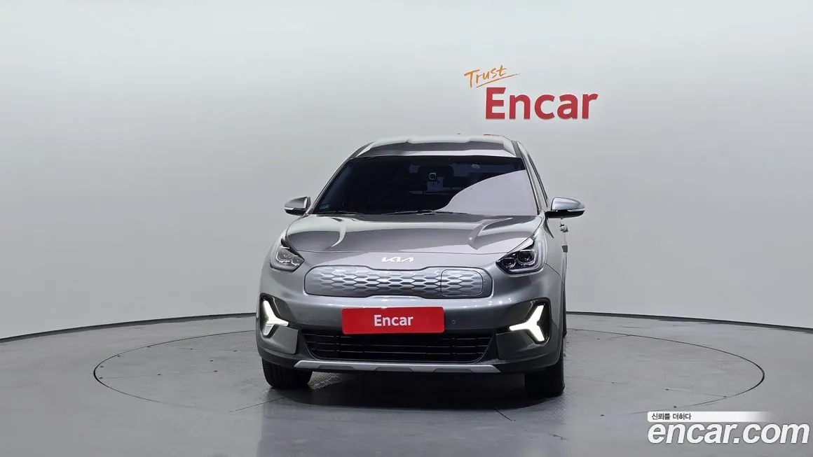 Kia Niro — фото 3