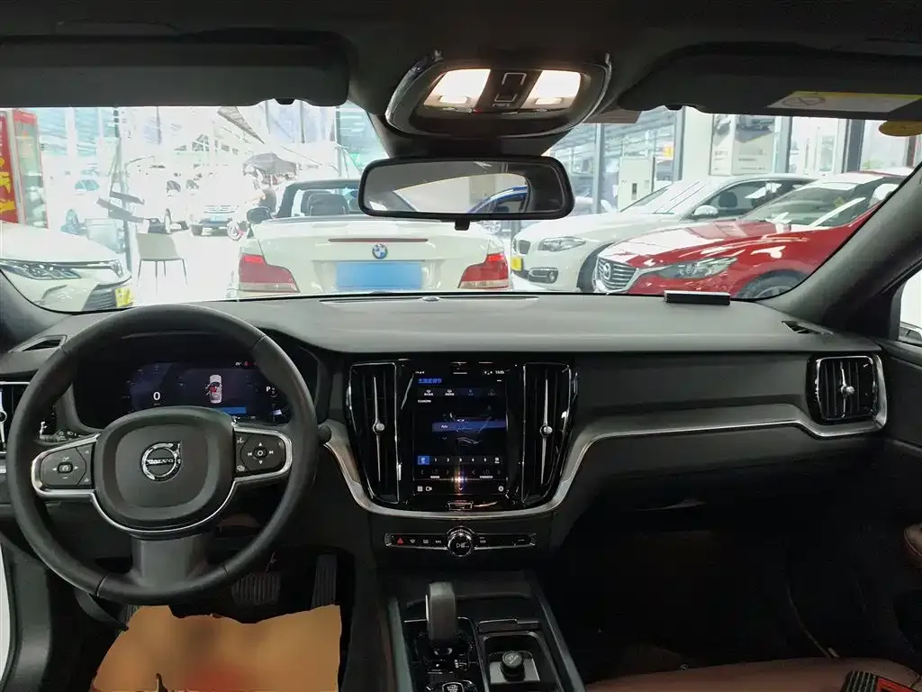 Volvo S60 2023 из CN, фото 10