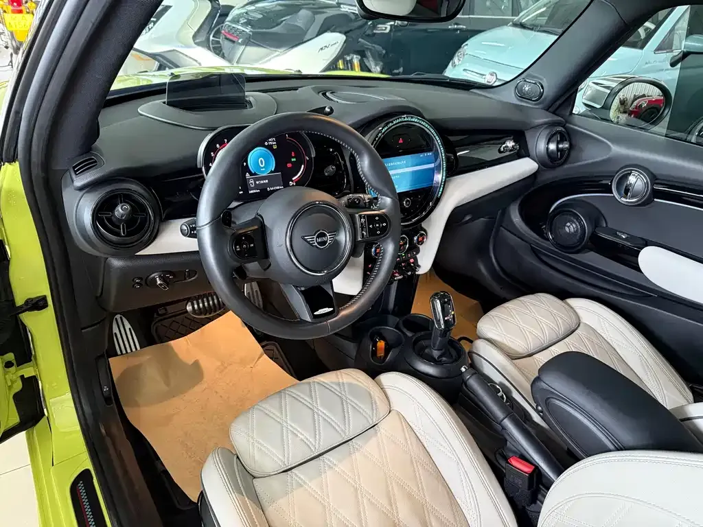 MINI JCW (John Cooper Works) 2022 из CN, фото 10
