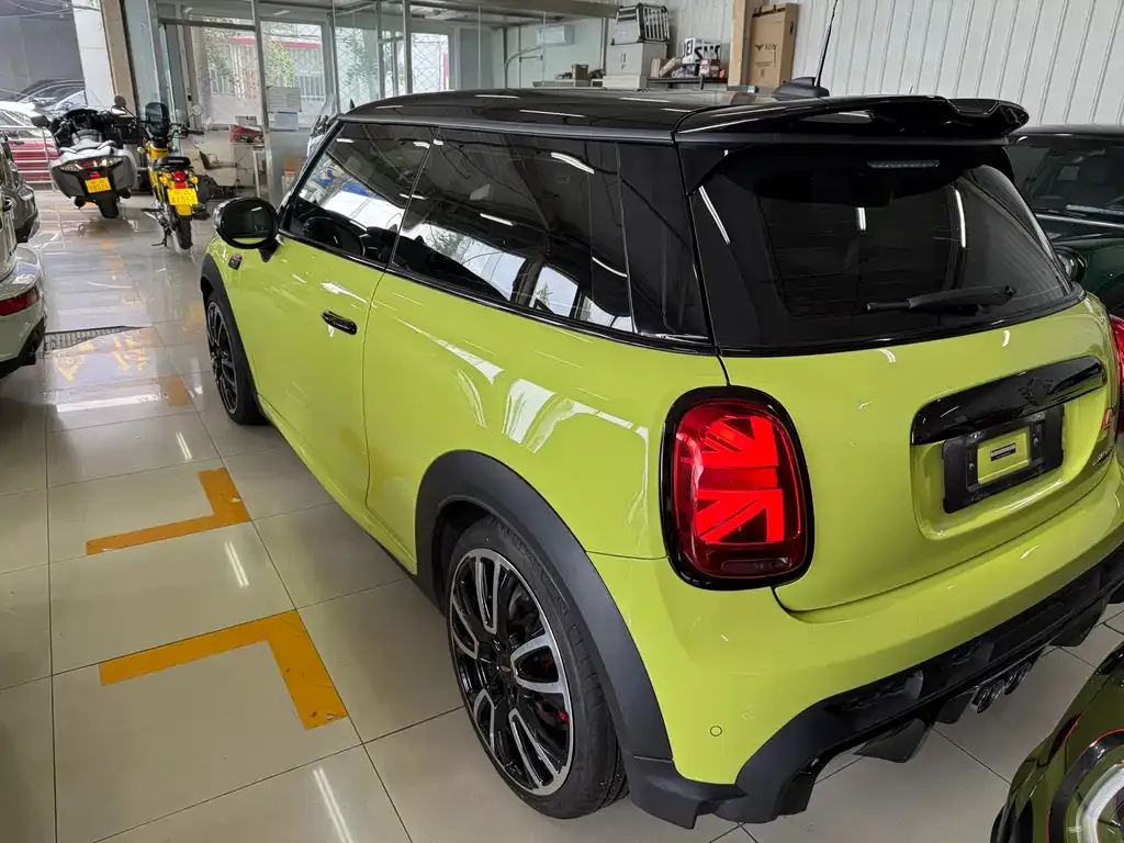 MINI JCW (John Cooper Works) 2022 из CN, фото 4