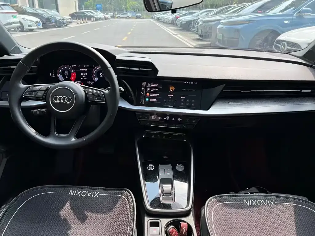 Audi A3 2024 из CN, фото 4