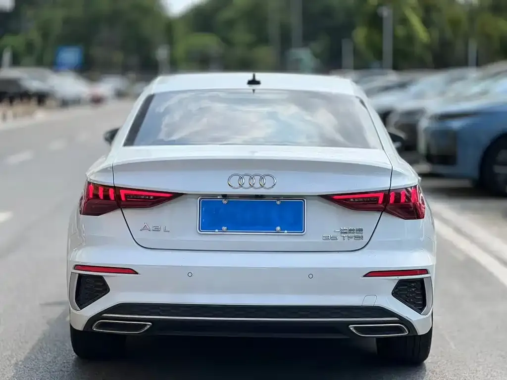 Audi A3 2024 из CN, фото 8