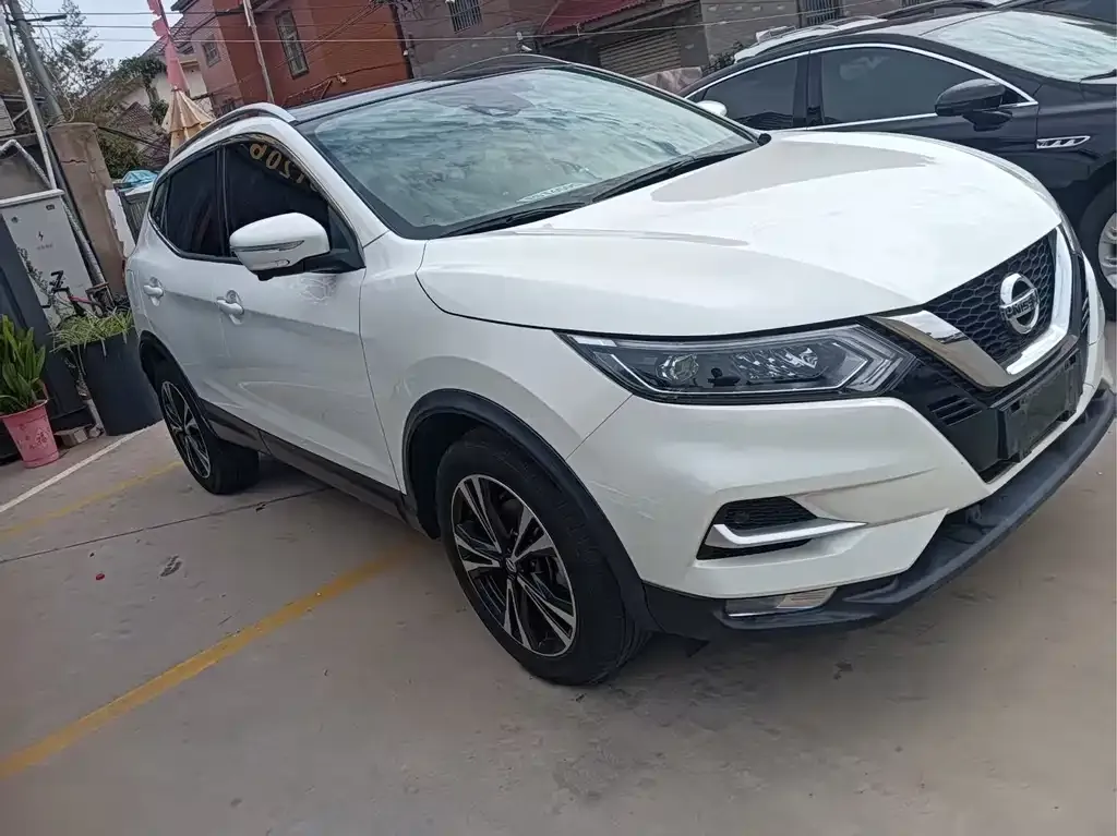 Nissan Qashqai 2021 из CN, фото 1