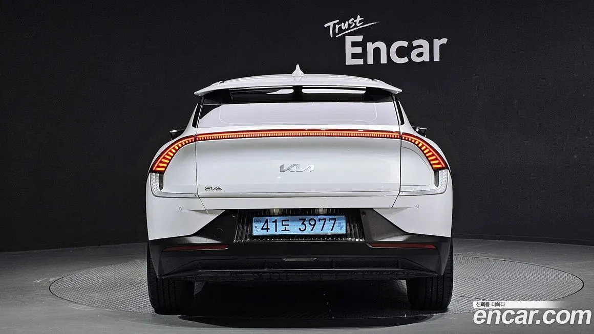 Kia EV6 — фото 4