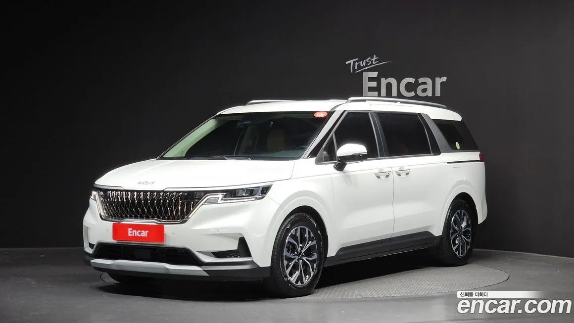 Kia Carnival 2023 из KR, фото 1