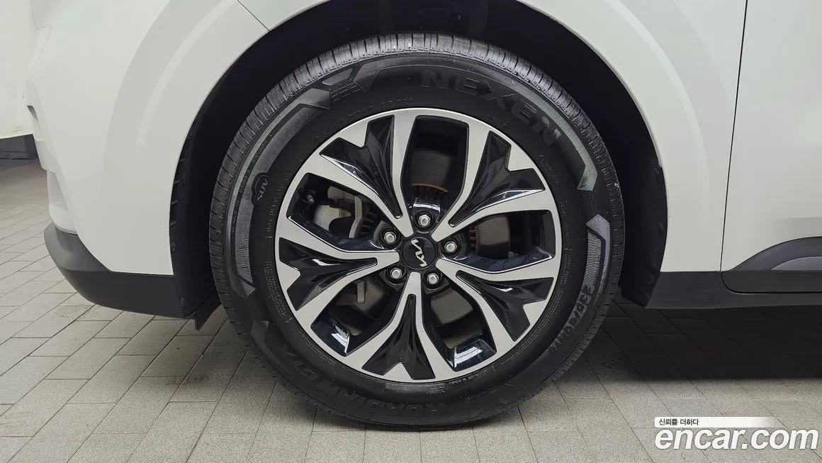 Kia Carnival 2023 из KR, фото 5