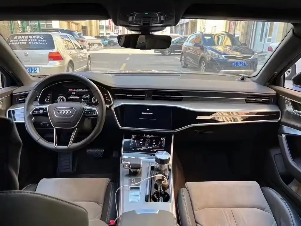Audi A6L 2023 из CN, фото 5