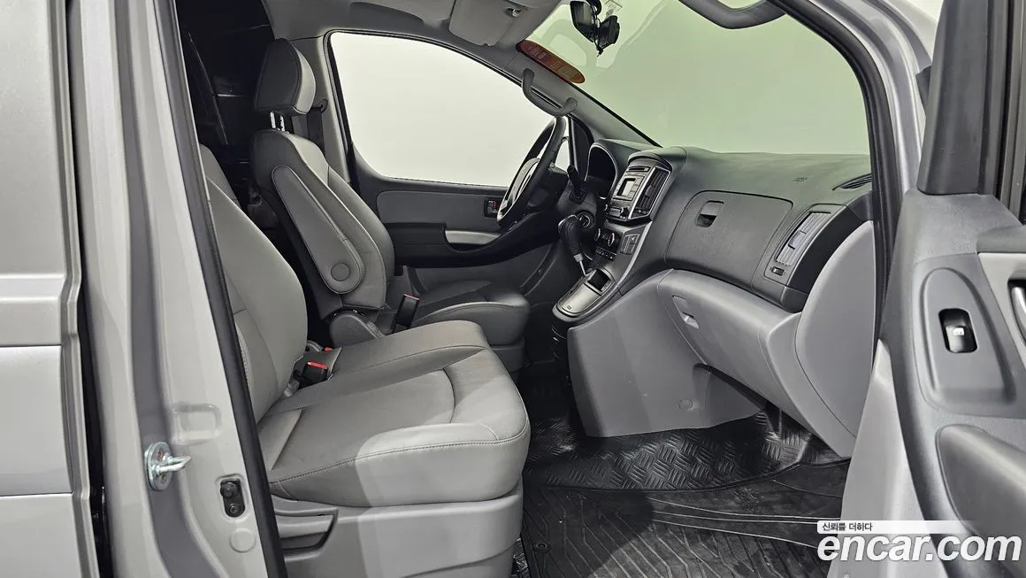Hyundai Starex 2021 из KR, фото 10