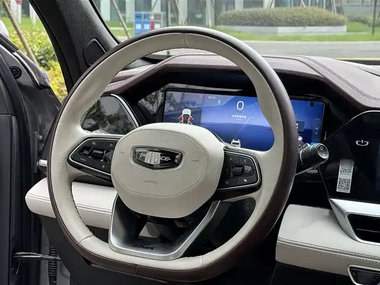 Geely Xingyue L 2022 из CN, фото 3