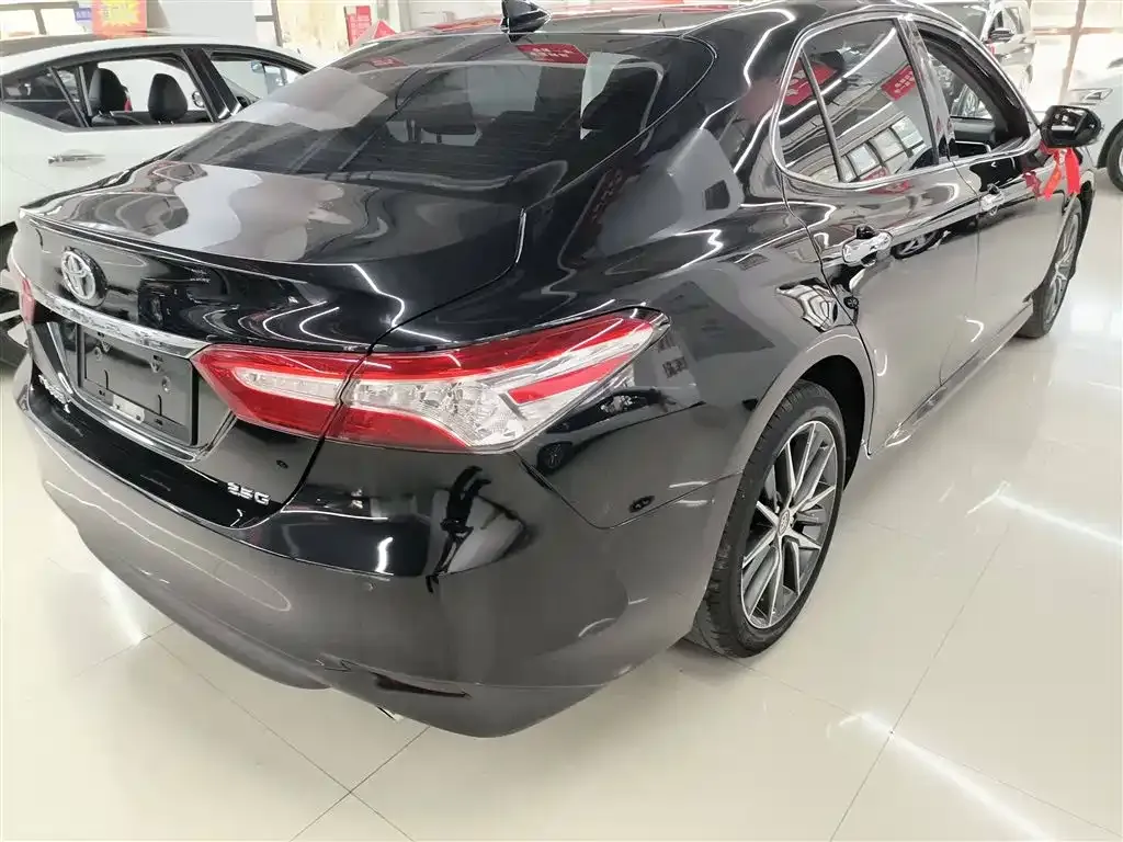 Toyota Camry 2021 из CN, фото 5