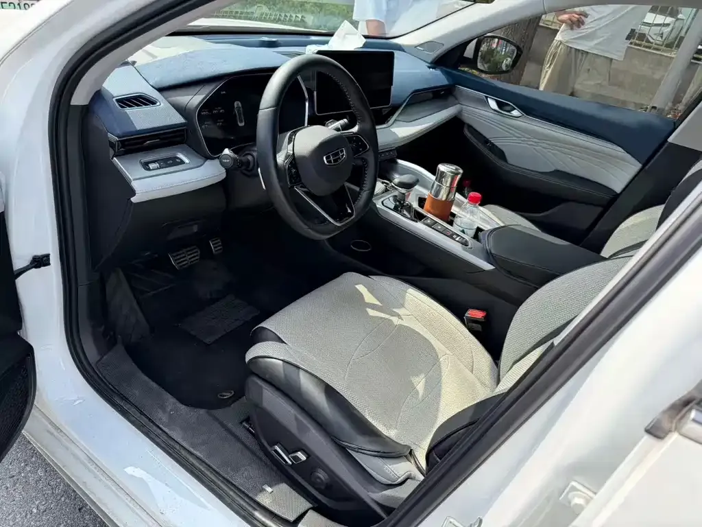 Geely Xingrui 2023 из CN, фото 2