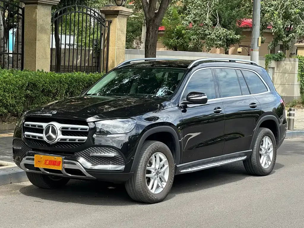 Mercedes-Benz GLS — фото 1