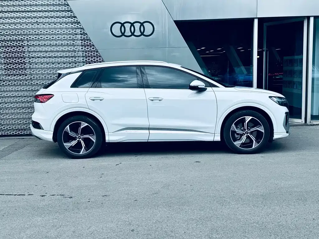 Audi Q4 e-tron 2024 из CN, фото 5