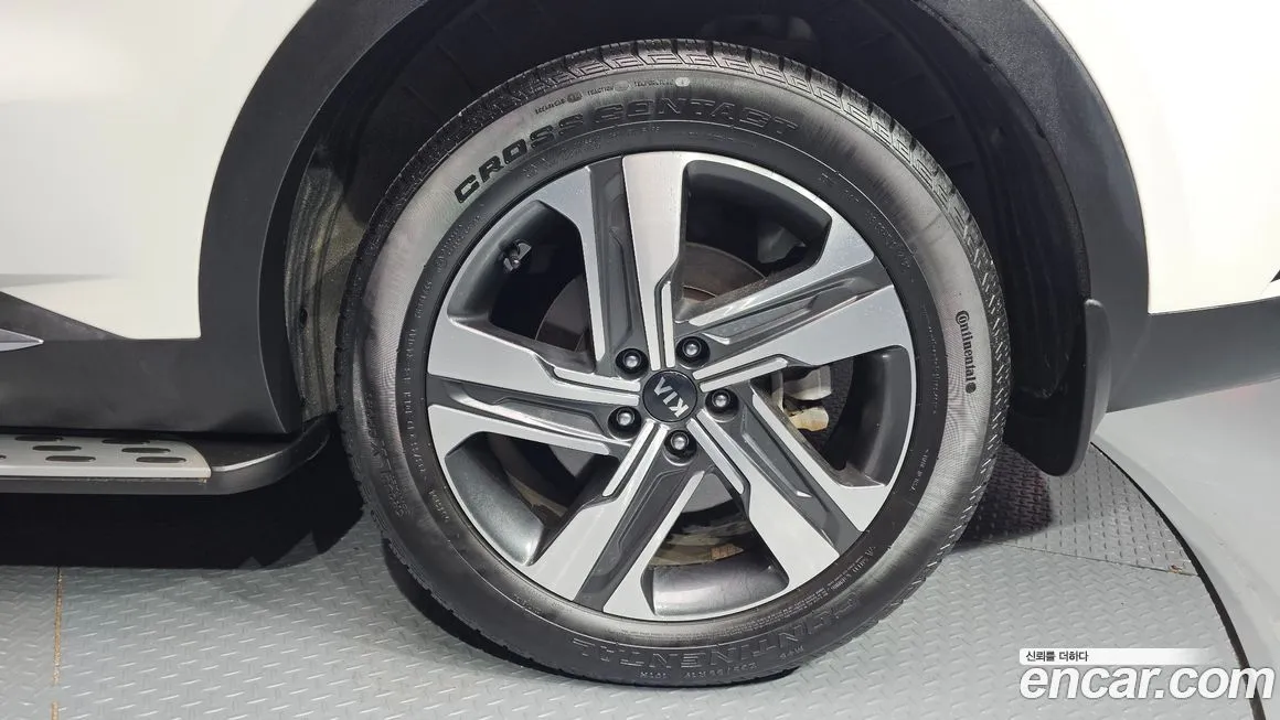 Kia Sorento — фото 5