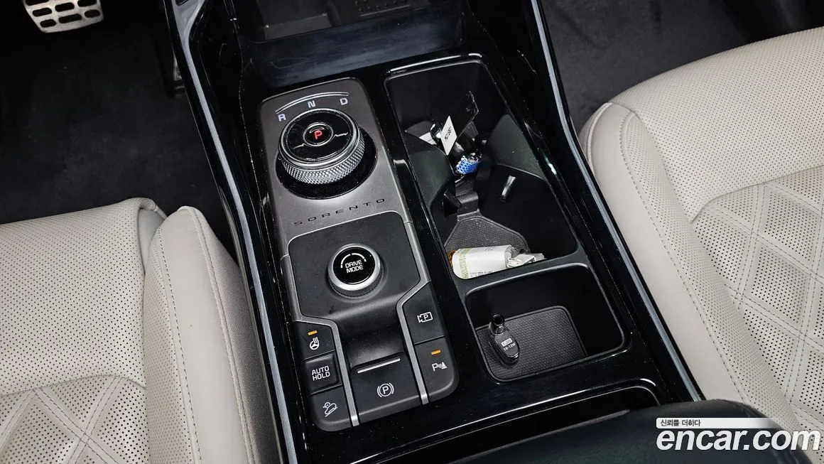 Kia Sorento — фото 9