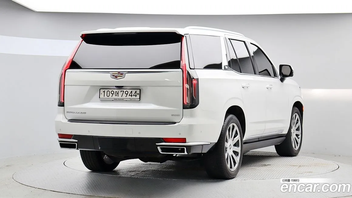 Cadillac Escalade 2022 из KR, фото 2