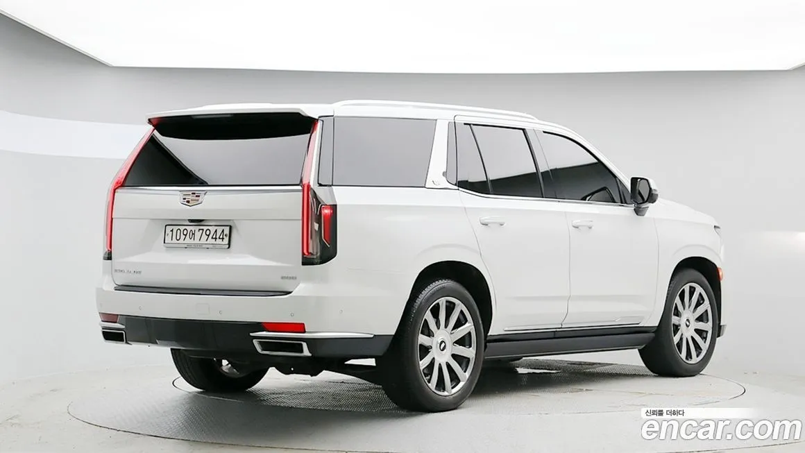 Cadillac Escalade 2022 из KR, фото 4