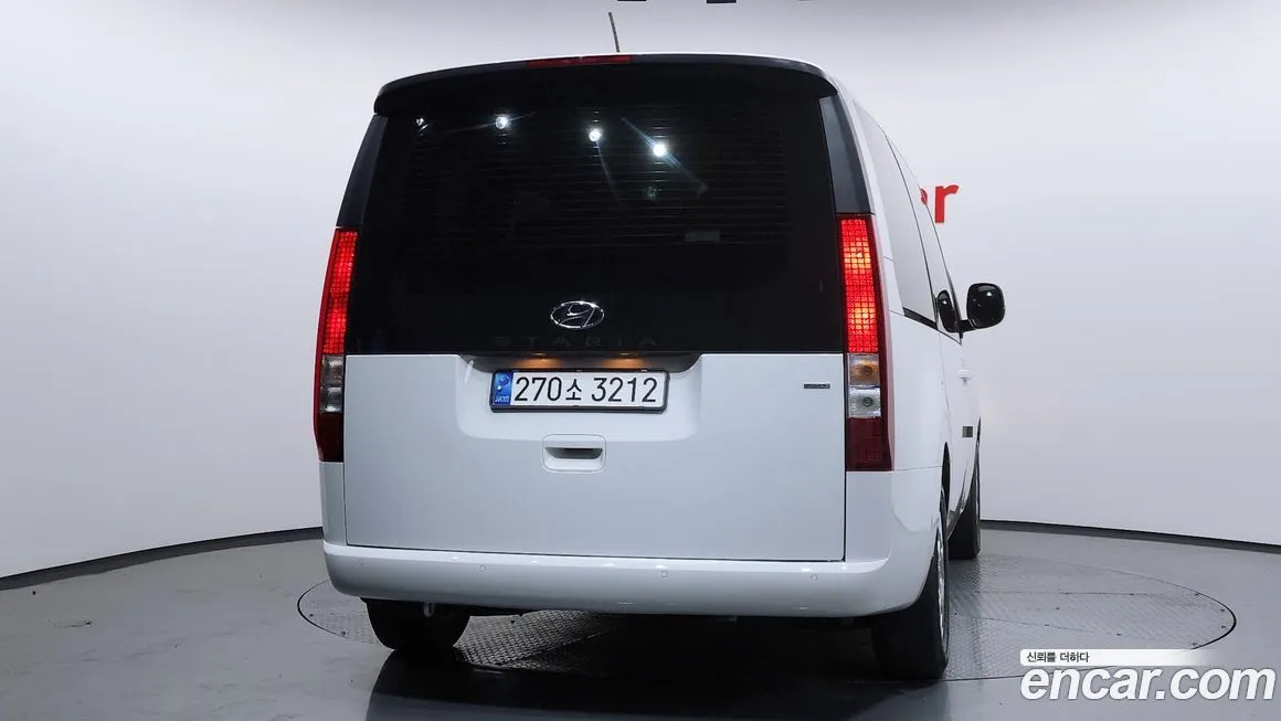 Hyundai Staria 2023 из KR, фото 4