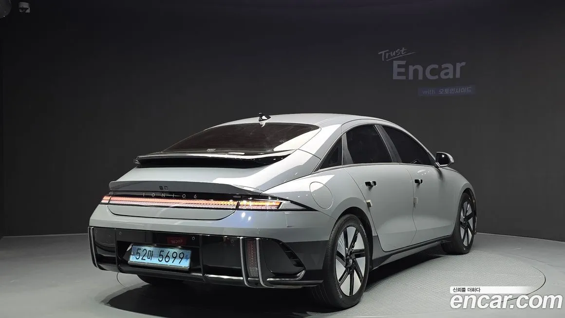 Hyundai Ioniq6 2023 из KR, фото 2