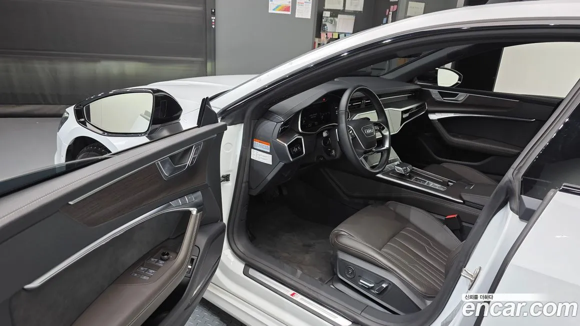 Audi A7 2023 из KR, фото 10
