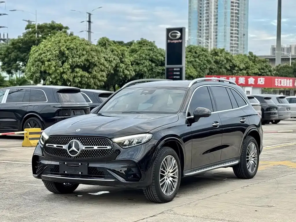 Mercedes-Benz GLC 2024 из CN, фото 1